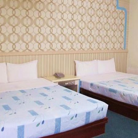 טופן Teresa Hotel מראה חיצוני תמונה